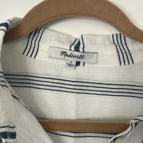 Madewell short sleeve cotton button down blue stripe size L - Picture 2 of 9